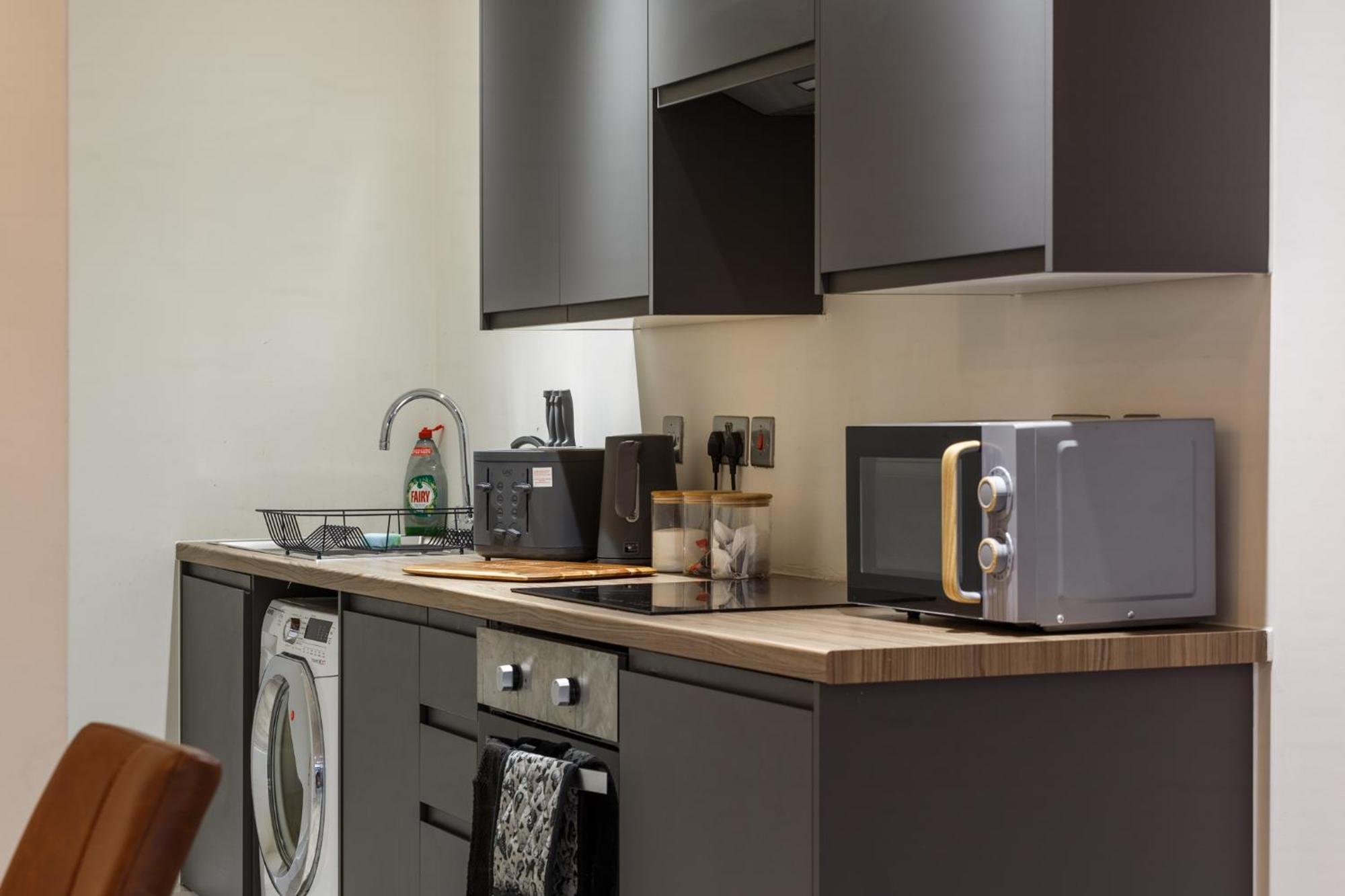 Modern And Cozy Two-Bed Apartment In Bradford Bradford  Exterior foto